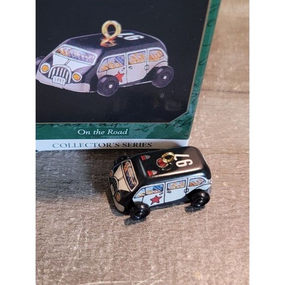Hallmark on the road 1997 mini ornament Xmas Decor cop car - Picture 2 of 5